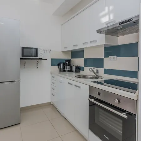 Marovic * Vir